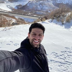 Meet your Posher, Alejandro